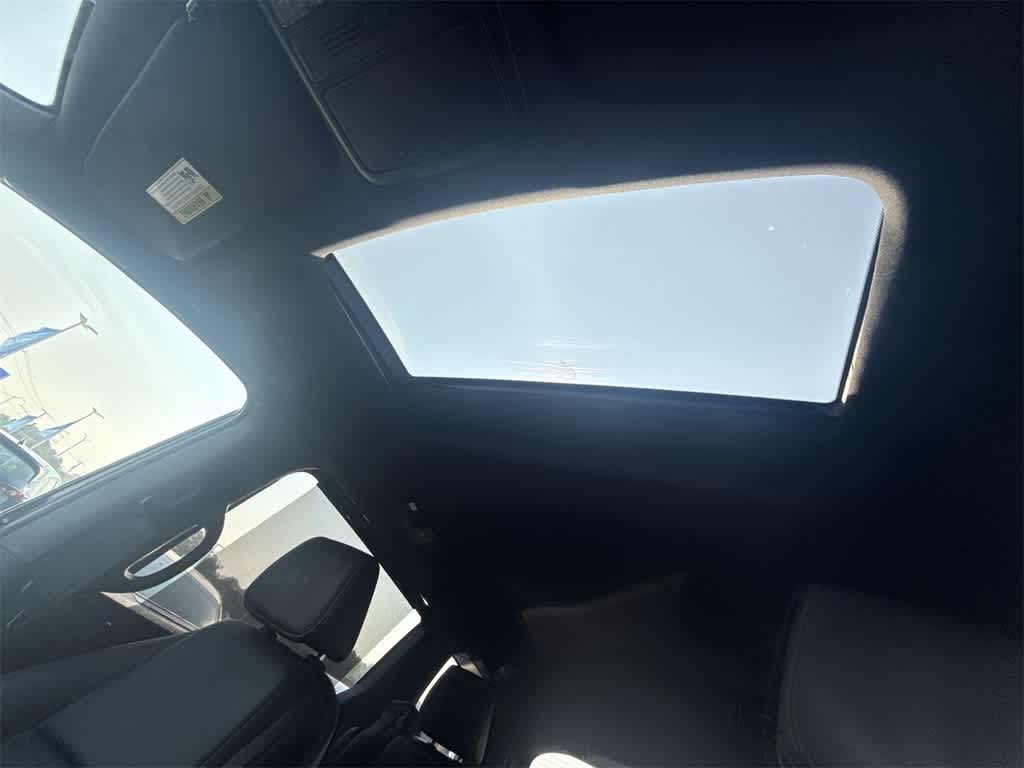 Thumbnail: 2023 Honda Odyssey - 17