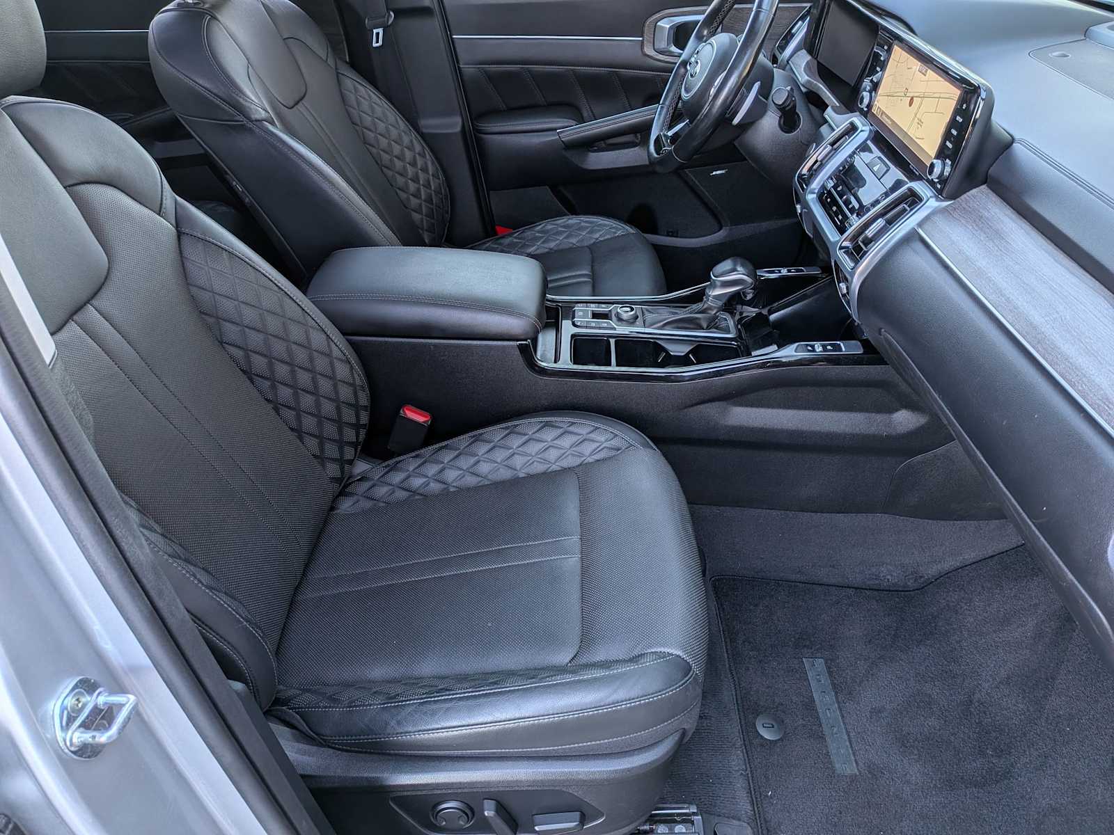 Thumbnail: 2021 Kia Sorento - 22