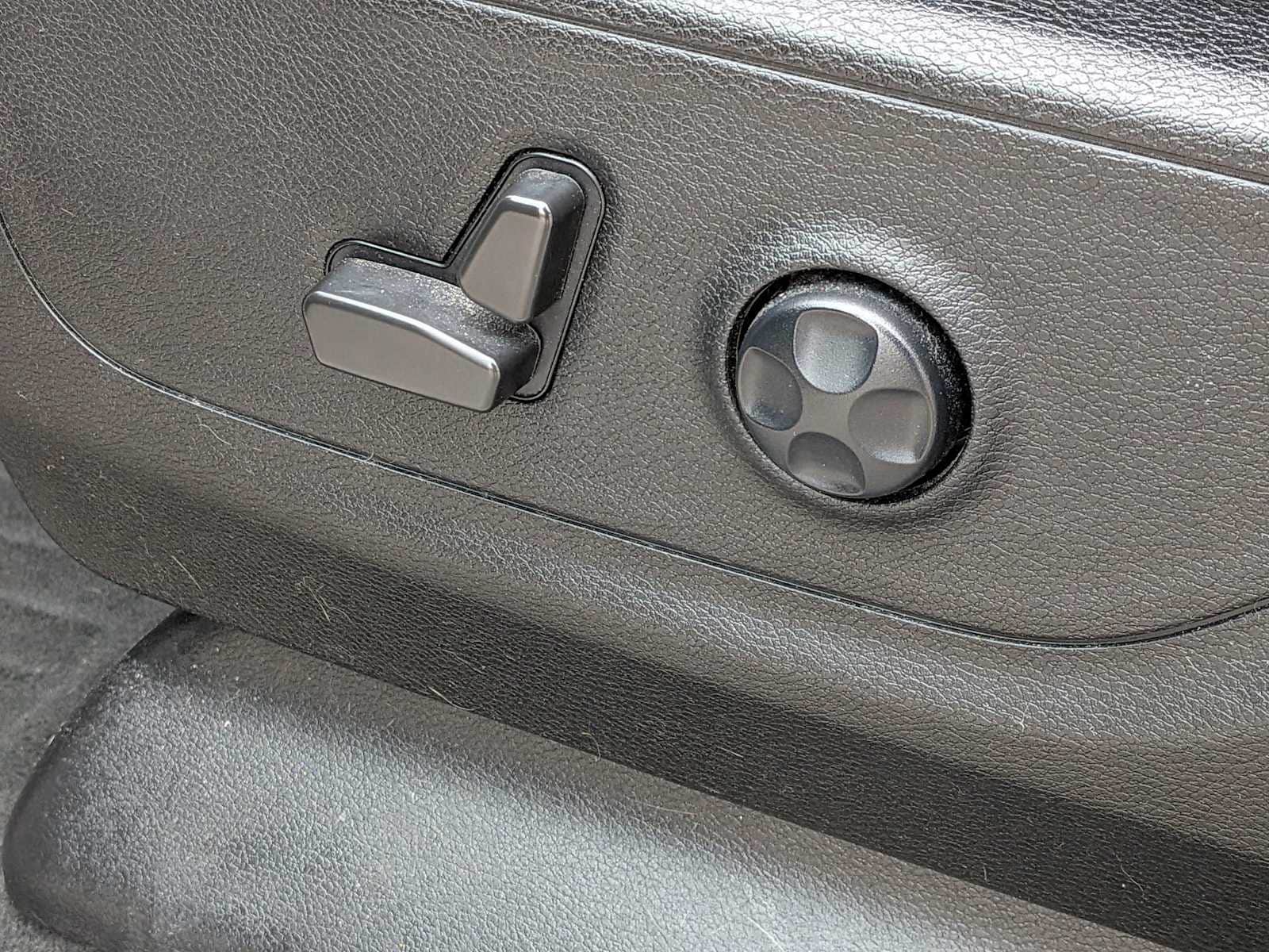 Thumbnail: 2021 RAM 1500 - 15