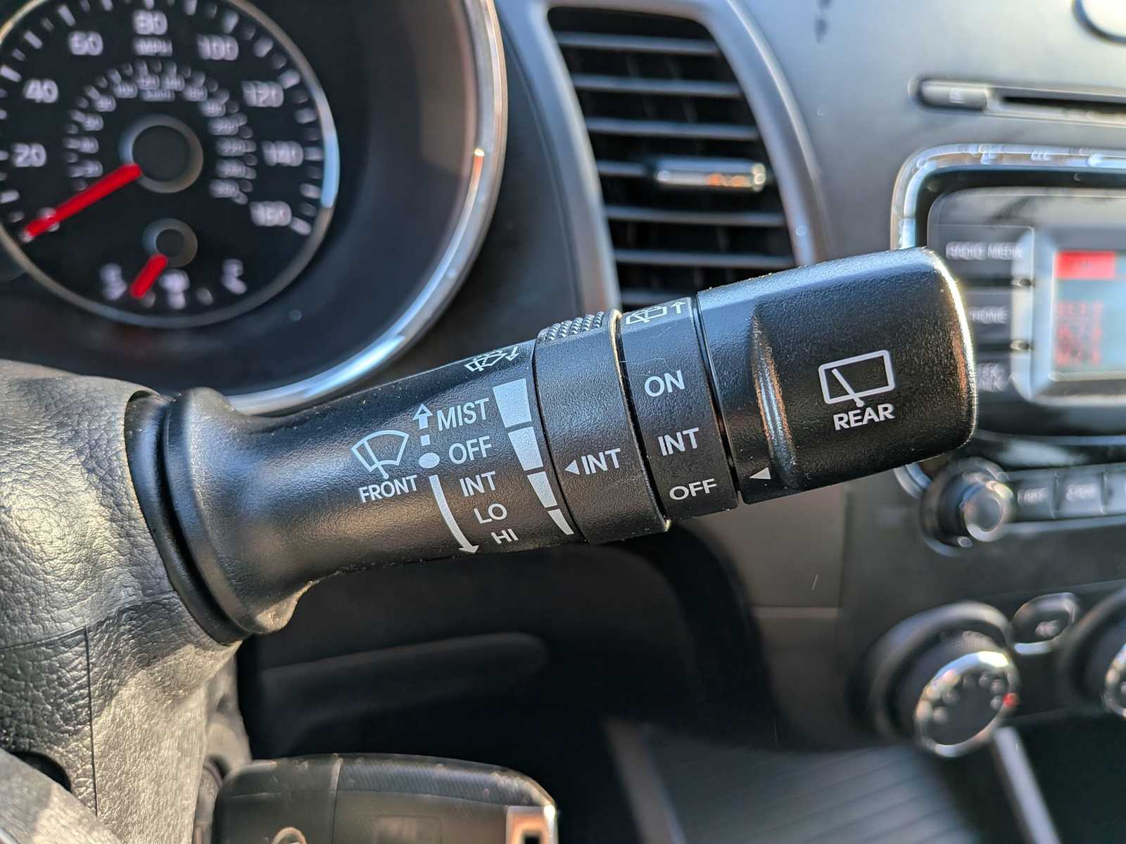 Thumbnail: 2017 Kia Forte - 21