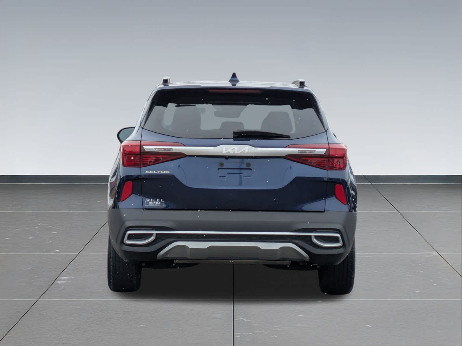 Thumbnail: 2023 Kia Seltos - 5