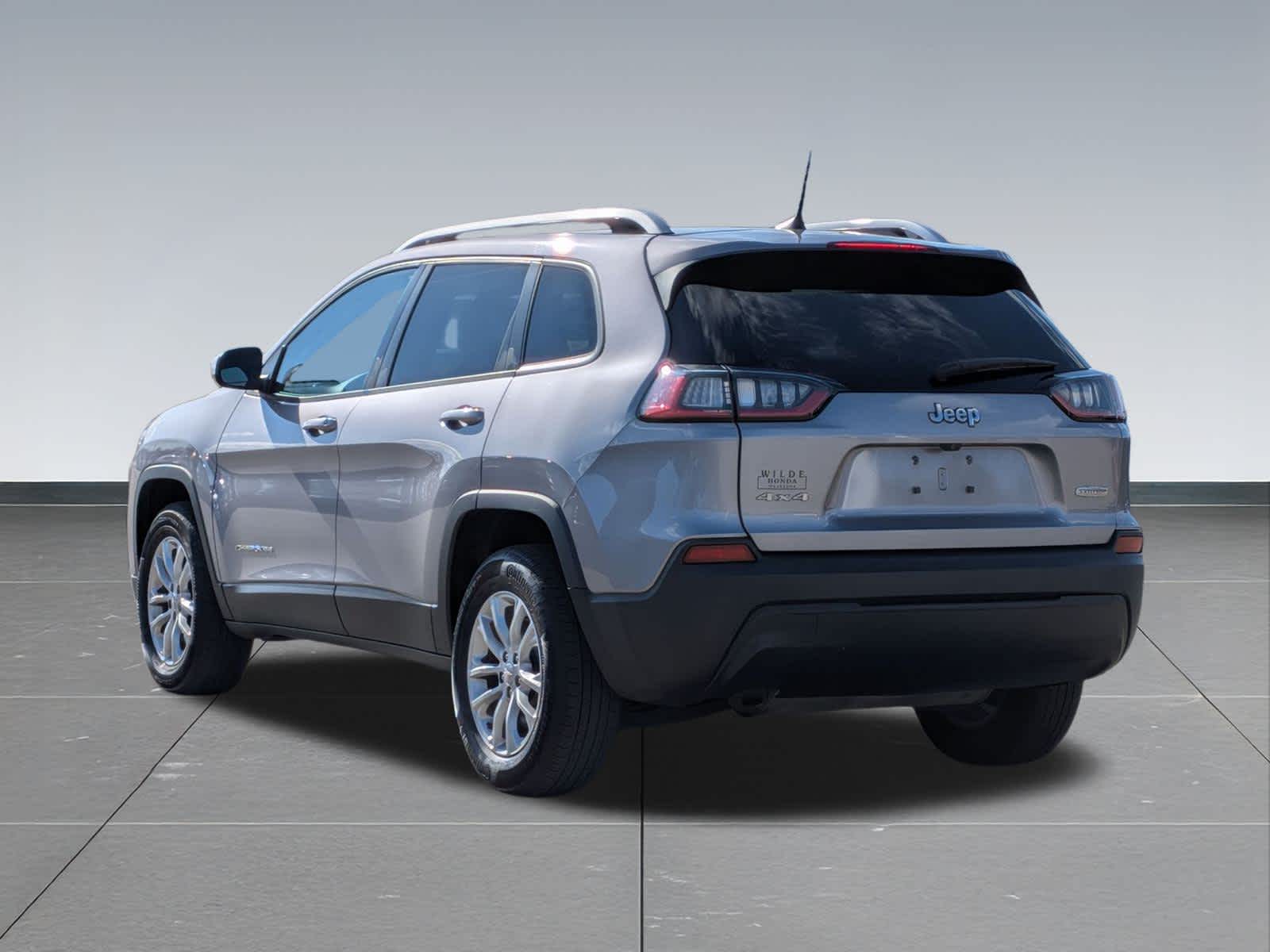 2020 Jeep Cherokee Latitude photo 4