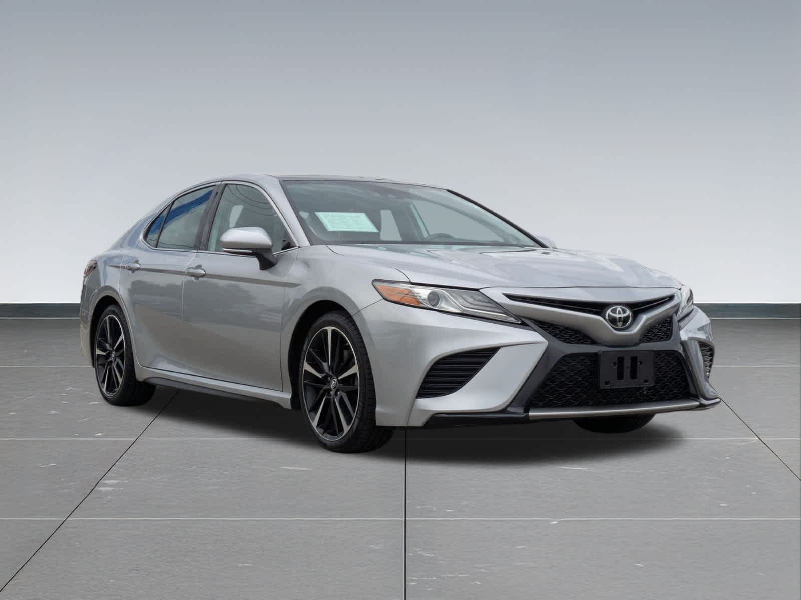 Thumbnail: 2019 Toyota Camry - 8