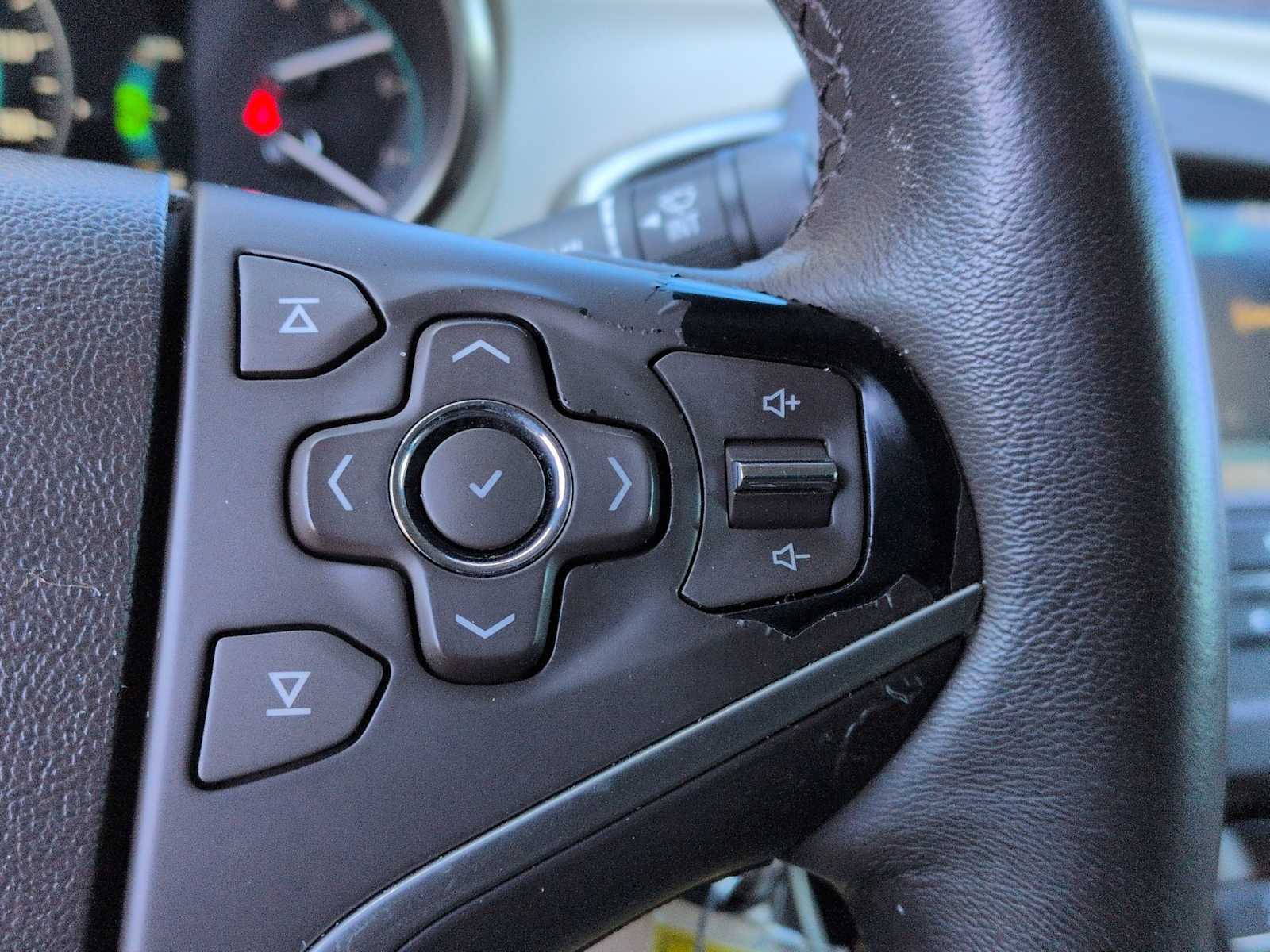 Thumbnail: 2015 Buick LaCrosse - 24