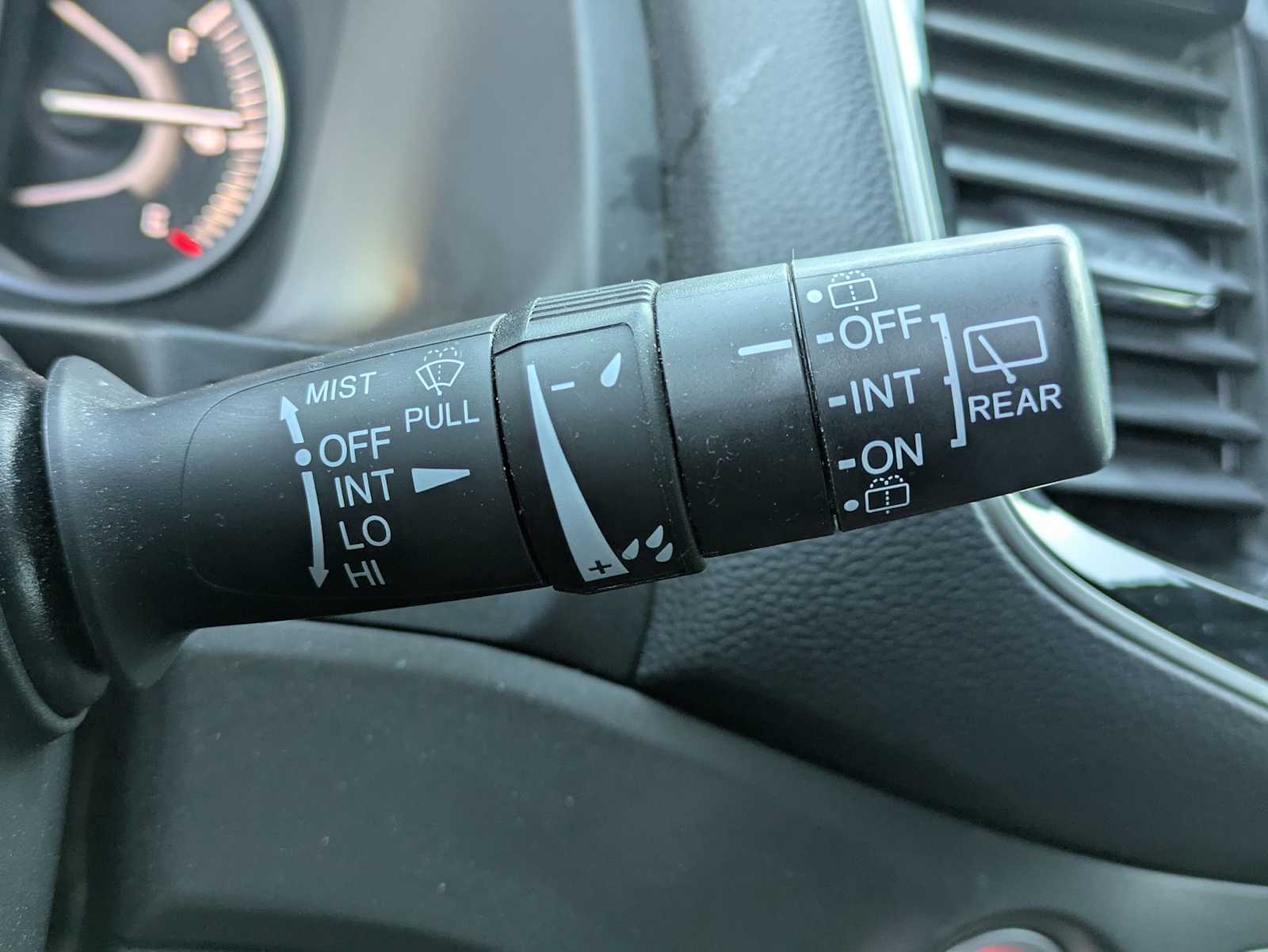 Thumbnail: 2023 Honda Passport - 25