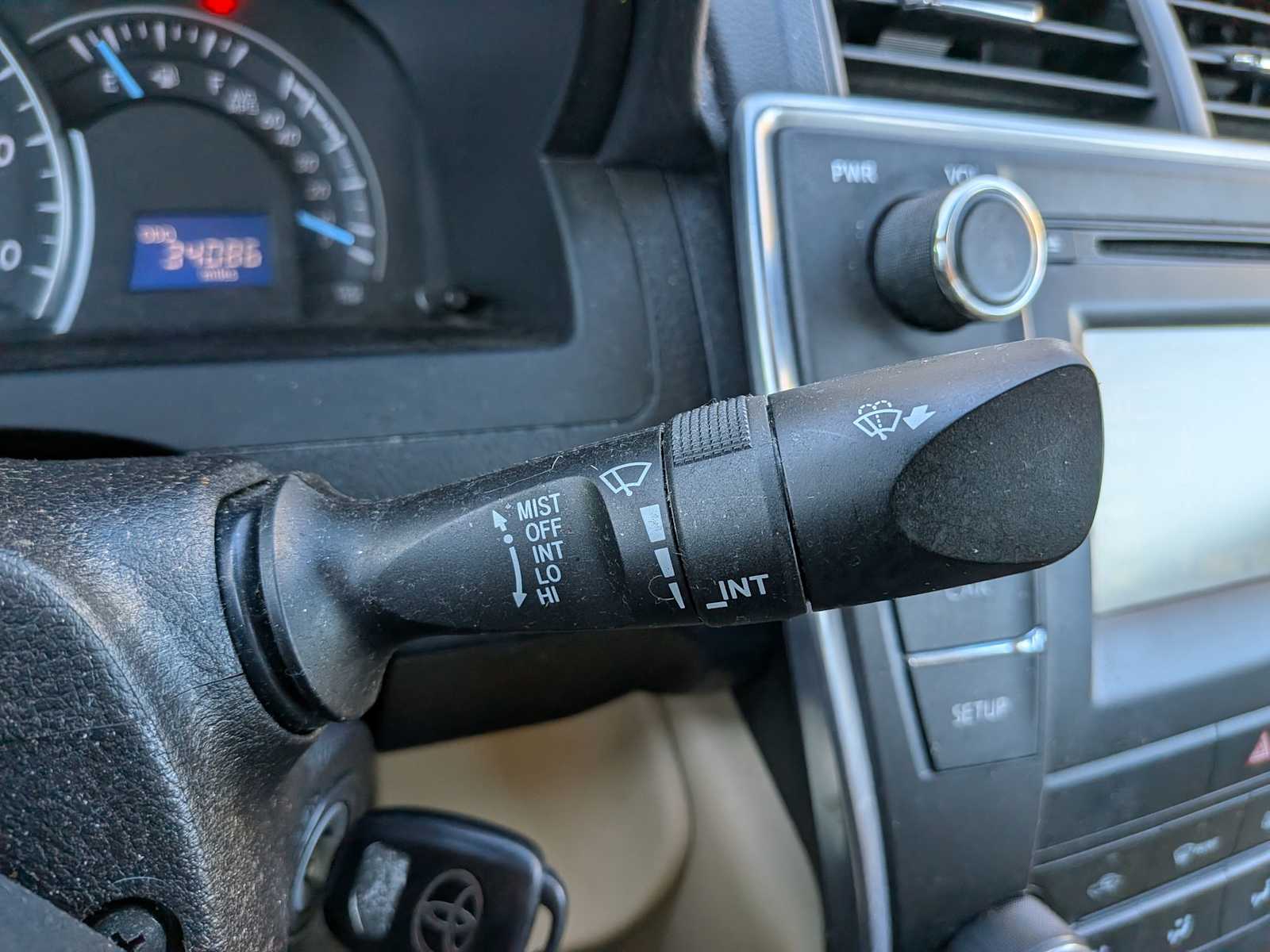 Thumbnail: 2015 Toyota Camry - 23