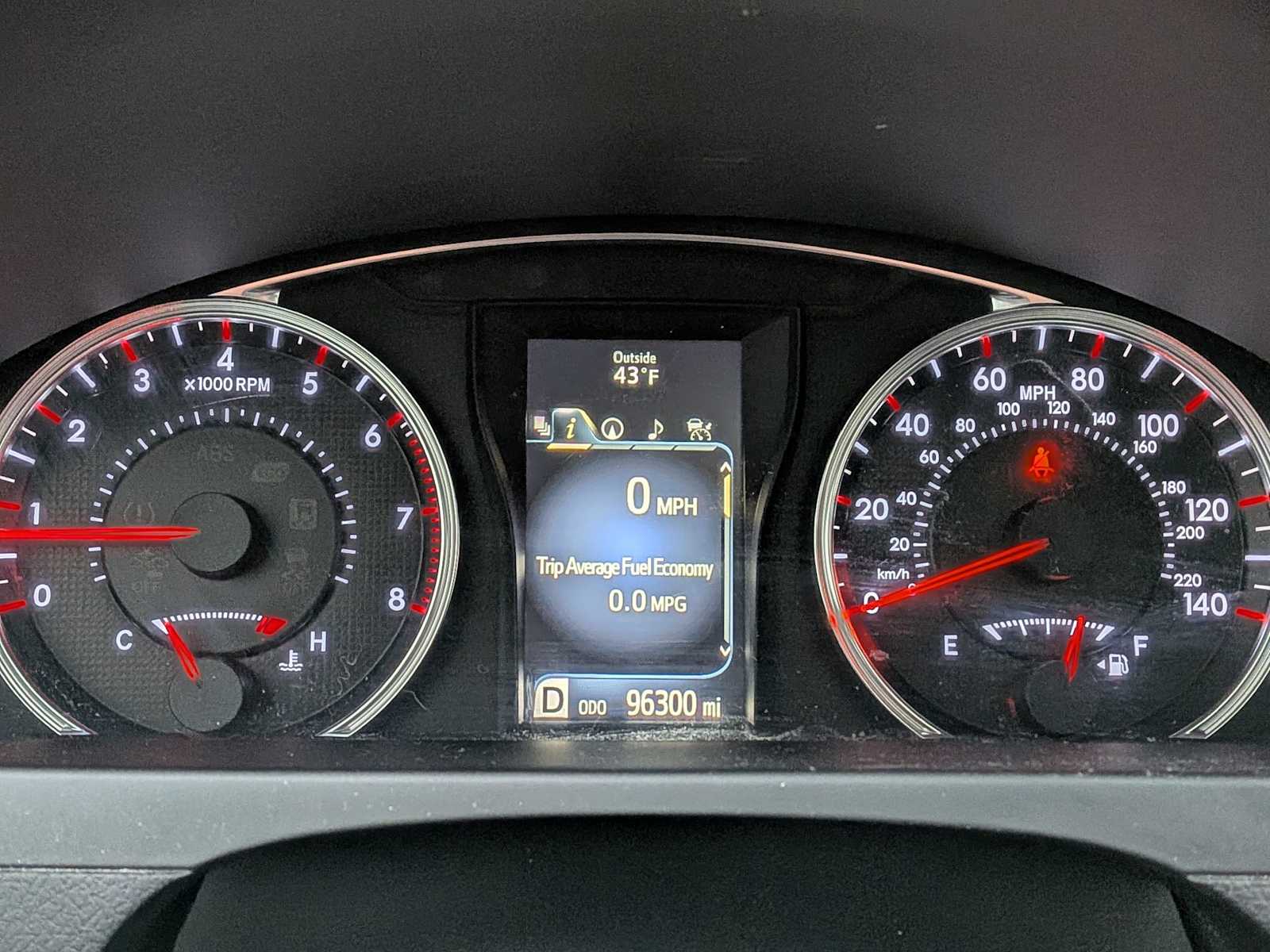 Thumbnail: 2015 Toyota Camry - 33