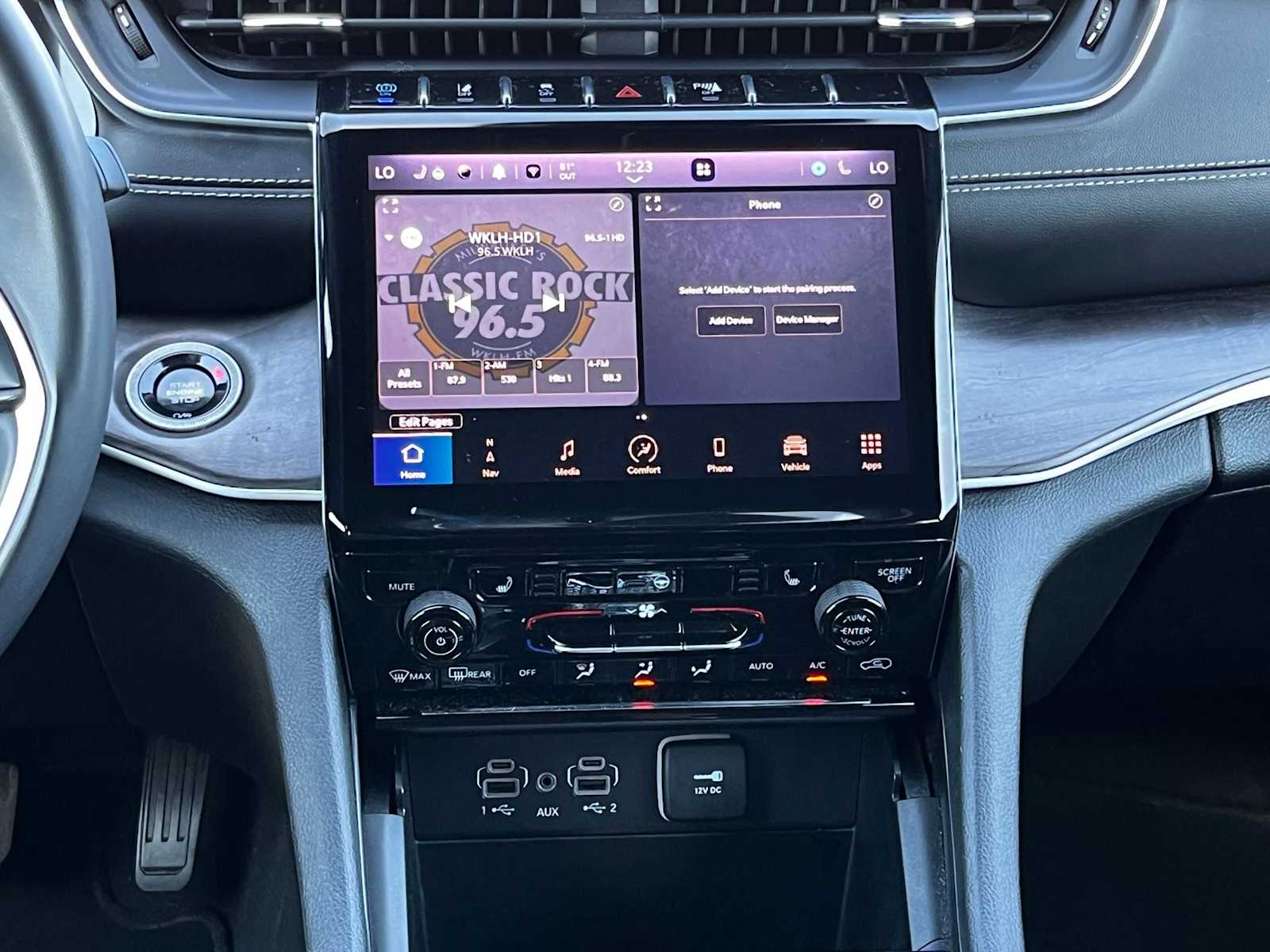 Thumbnail: 2024 Jeep Grand Cherokee - 24