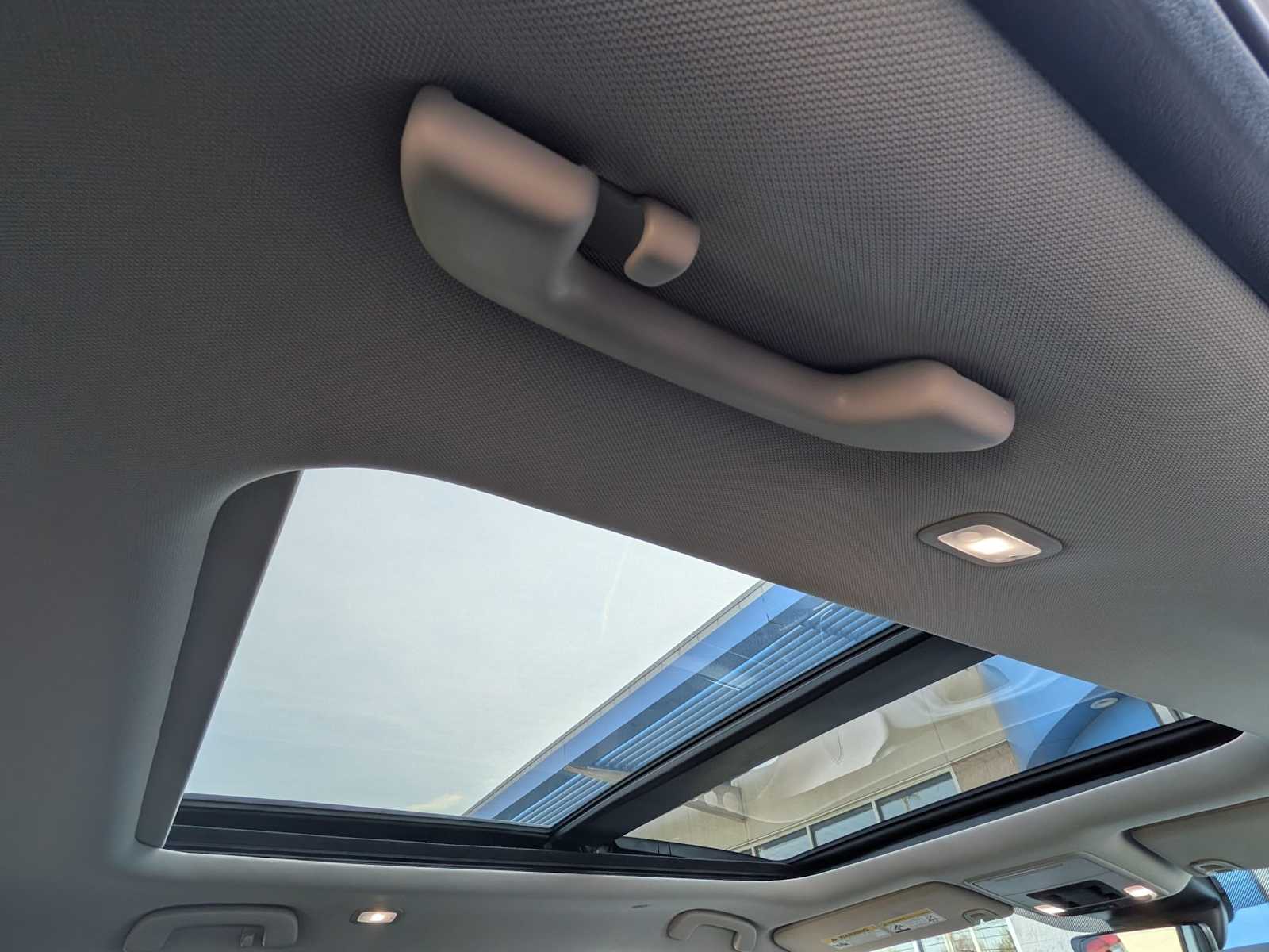 Thumbnail: 2023 Honda Pilot - 22