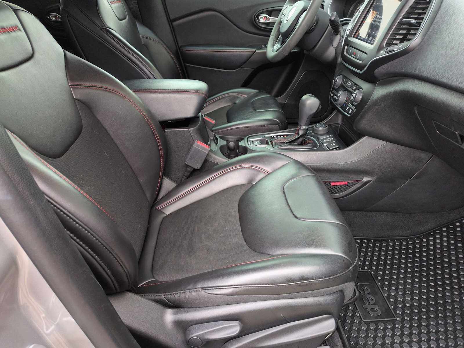 Thumbnail: 2021 Jeep Cherokee - 20