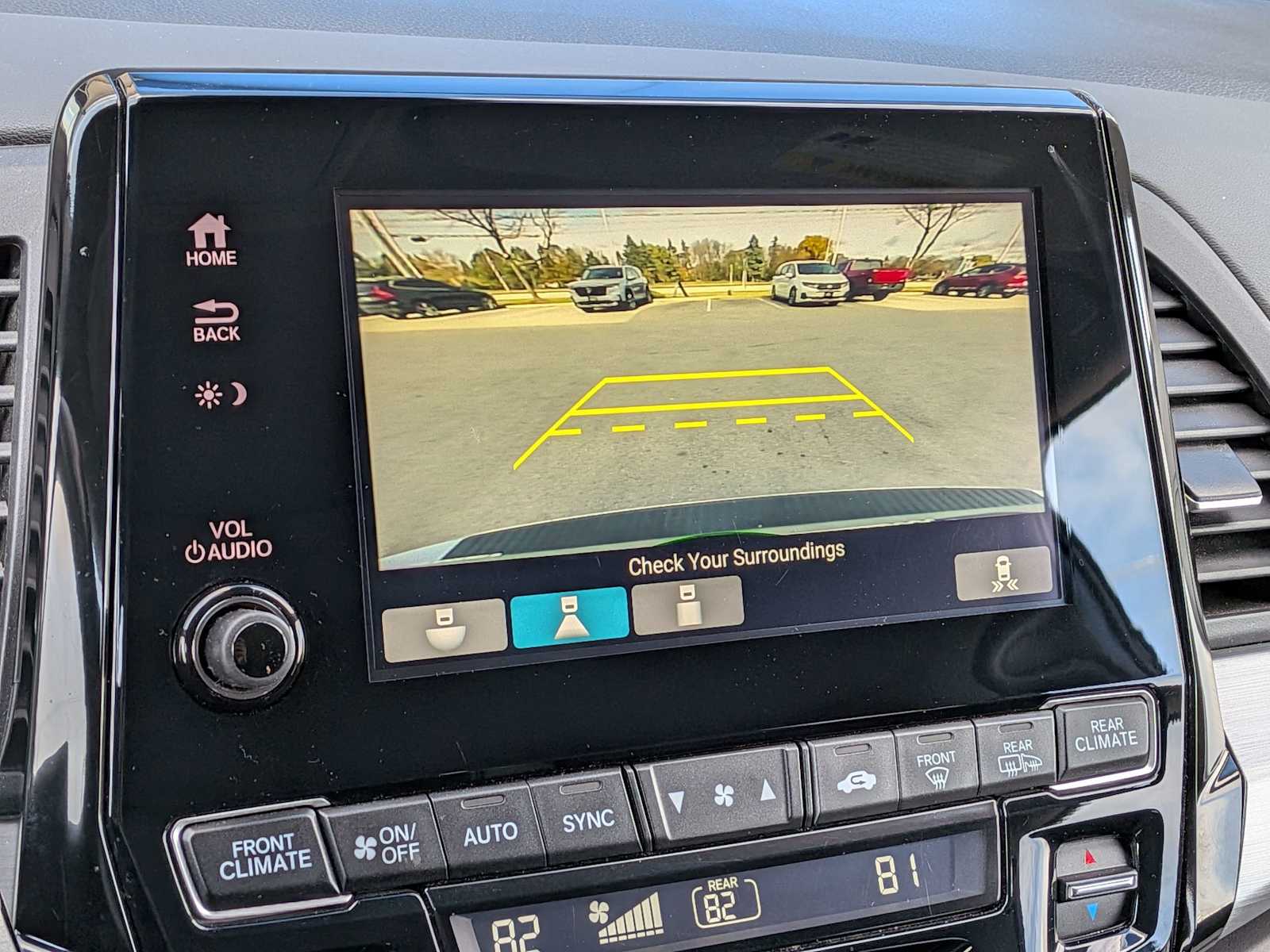 Thumbnail: 2022 Honda Odyssey - 29