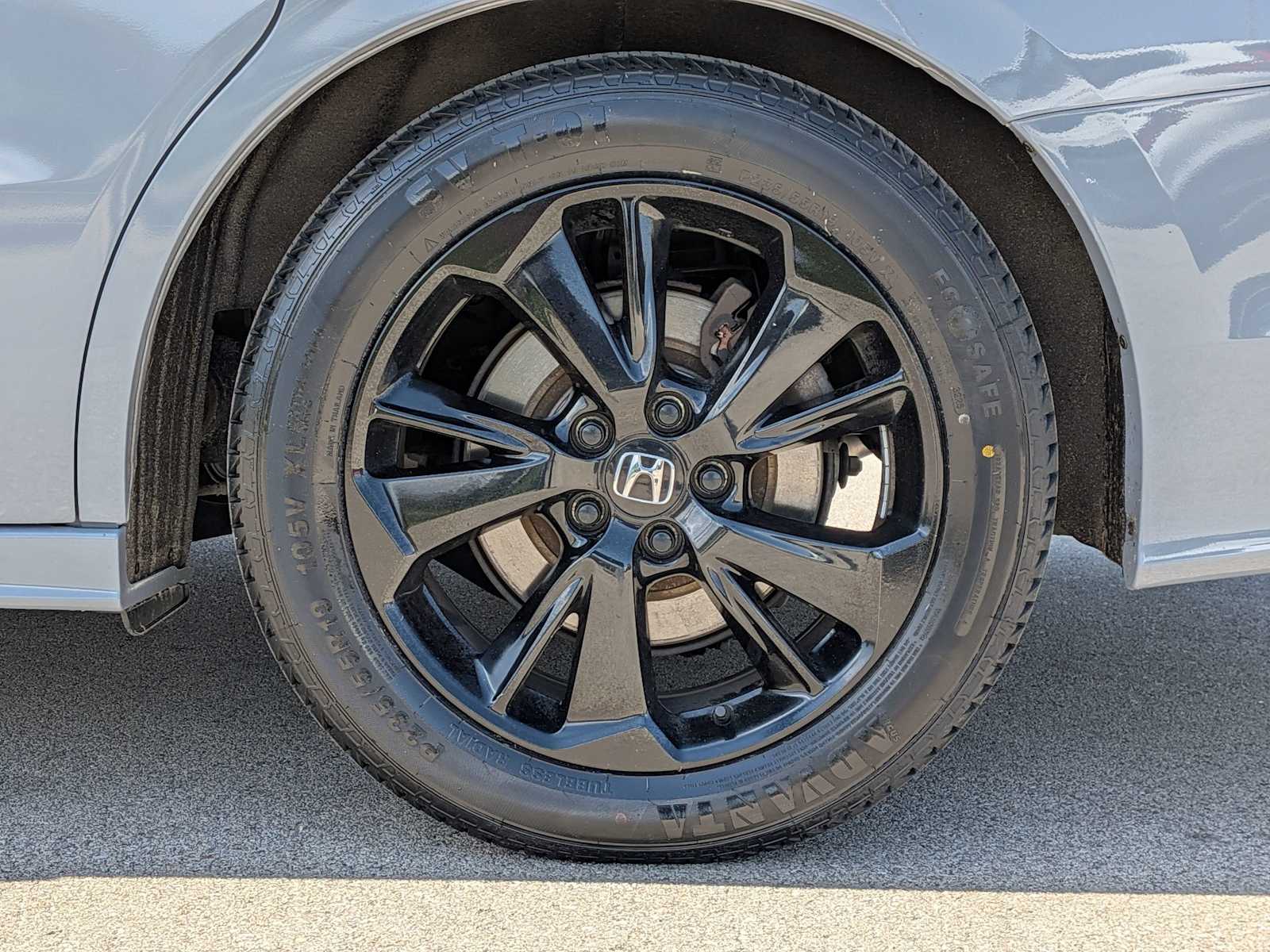 Thumbnail: 2023 Honda Odyssey - 12