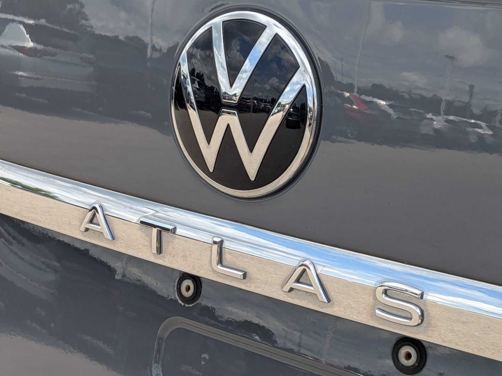 Thumbnail: 2022 Volkswagen Atlas - 10