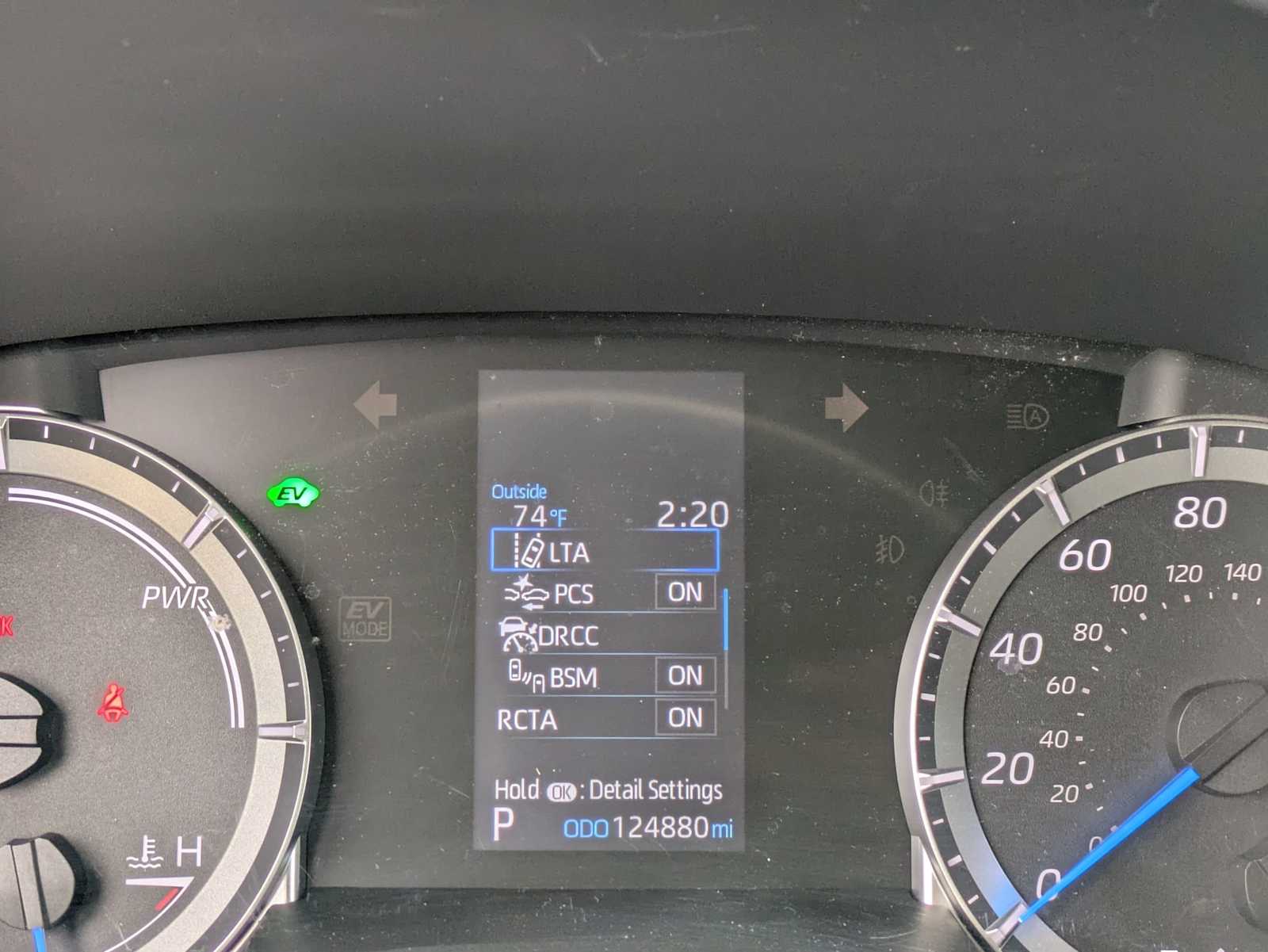 Thumbnail: 2022 Toyota Highlander - 30