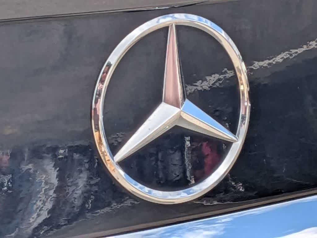 Thumbnail: 2017 Mercedes-Benz C-Class - 18