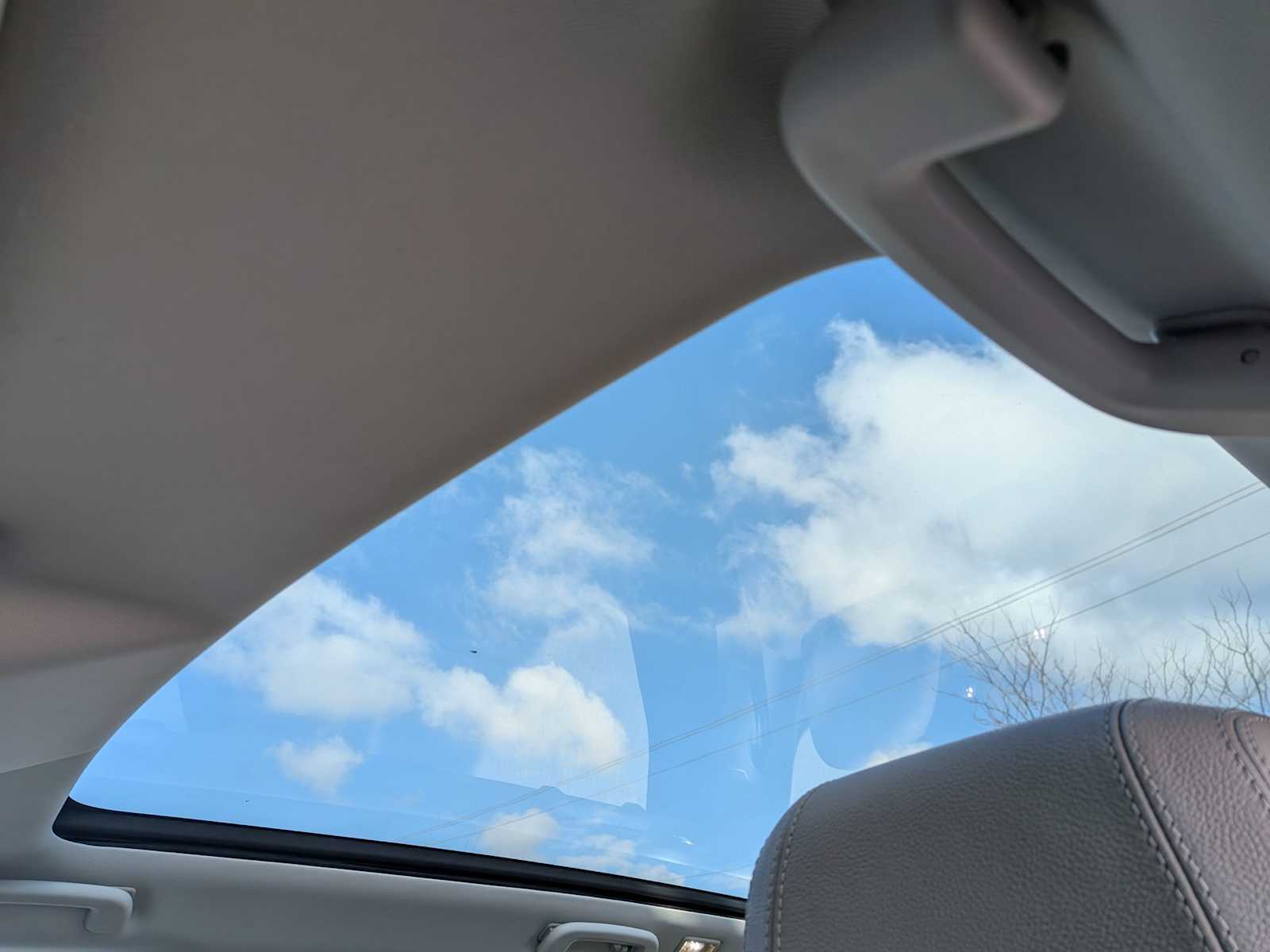 Thumbnail: 2020 Land Rover Discovery Sport - 18