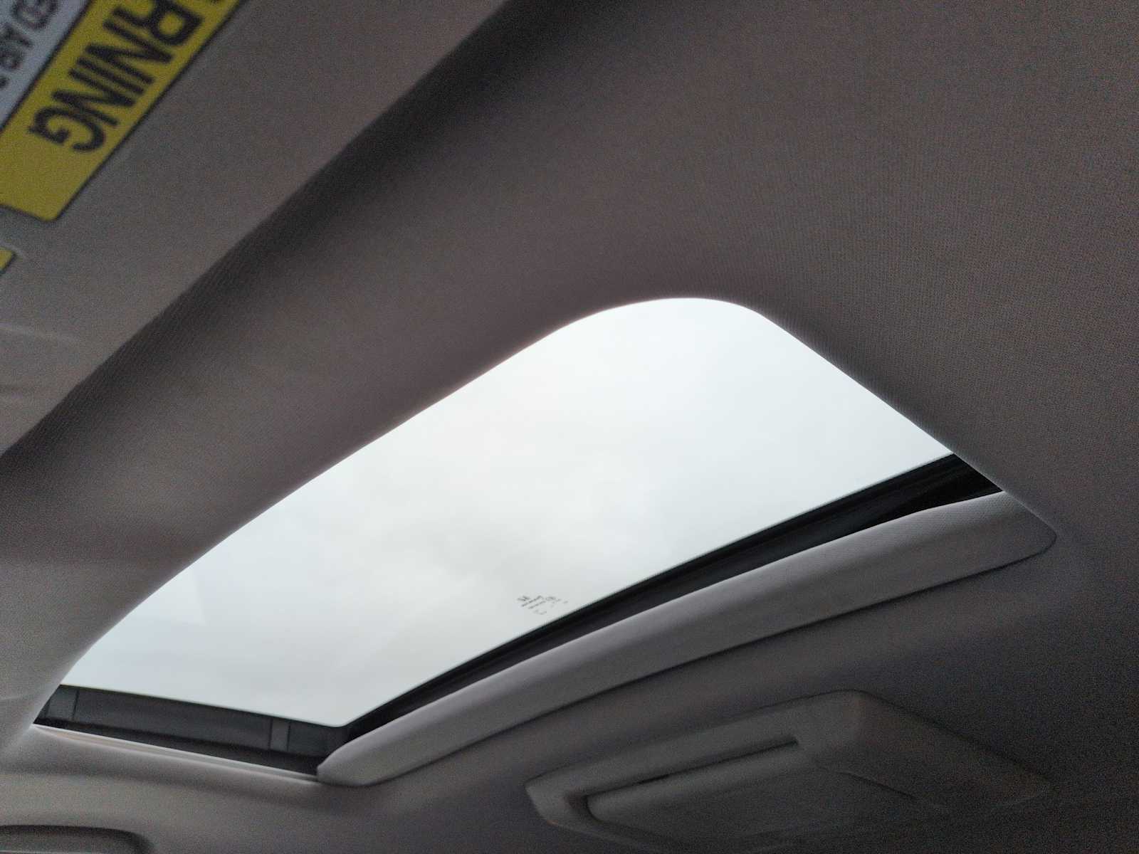 Thumbnail: 2016 Honda Pilot - 19