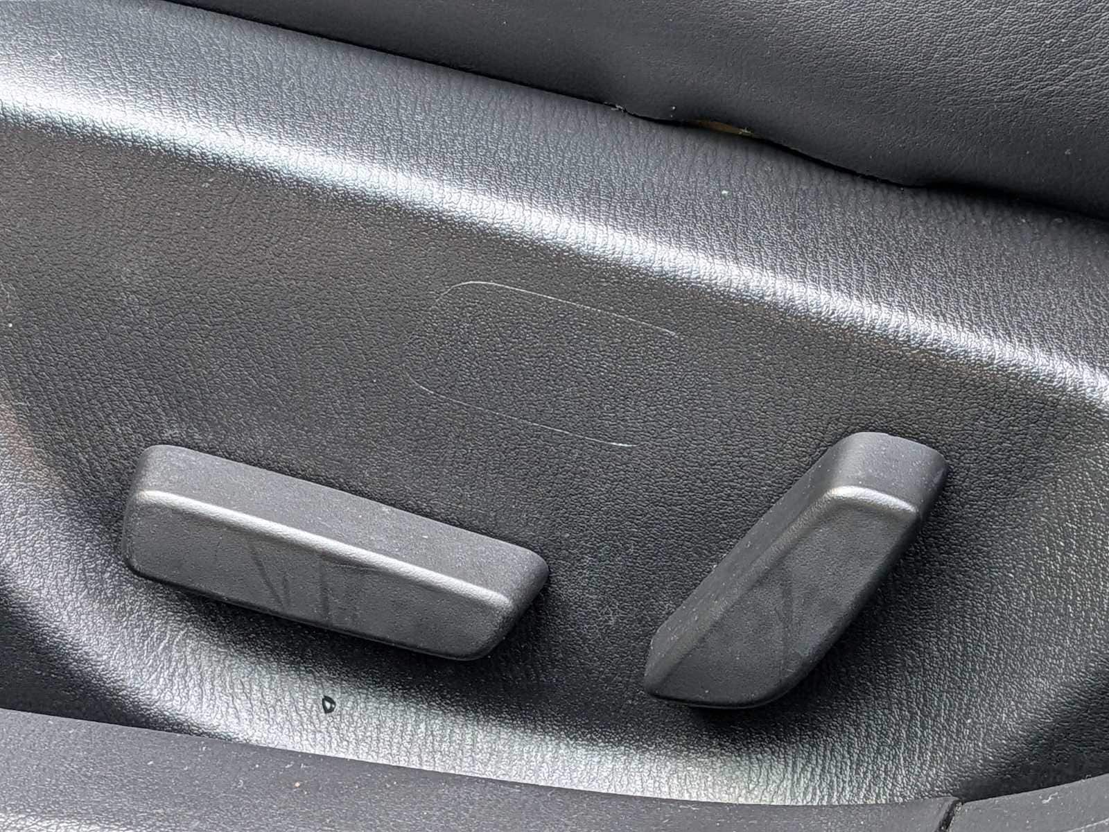 Thumbnail: 2018 Mazda Mazda3 - 14