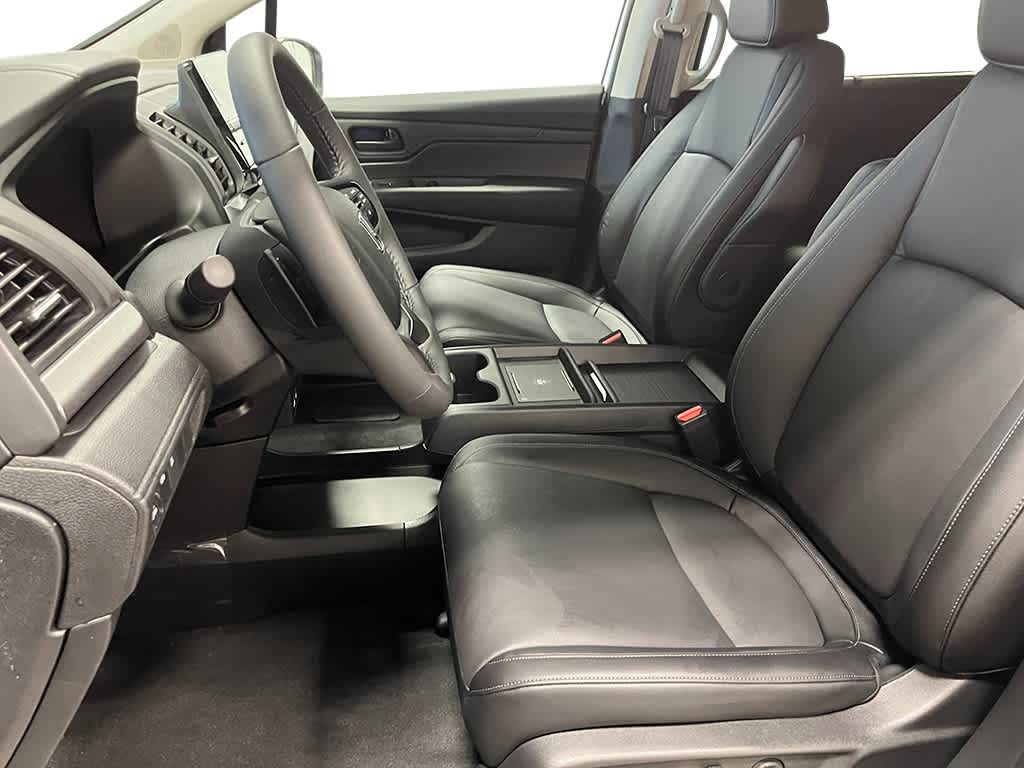 Thumbnail: 2025 Honda Odyssey - 14