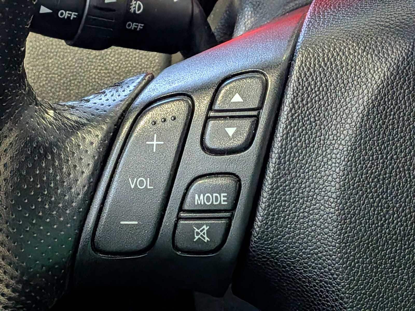 Thumbnail: 2005 Mazda Mazda3 - 20