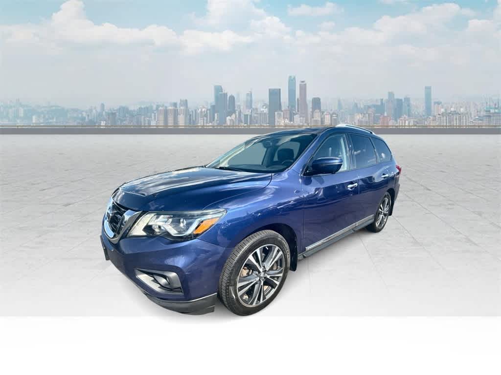 2017 Nissan Pathfinder Platinum -
                  Waukesha, WI