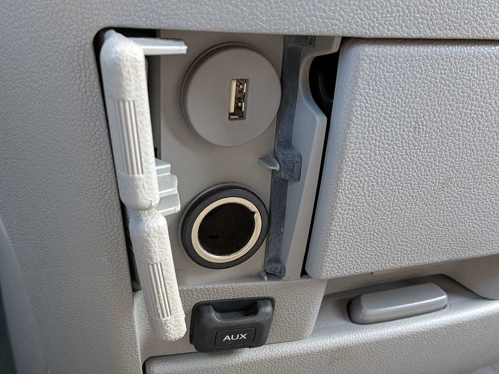 Thumbnail: 2014 Honda Odyssey - 31