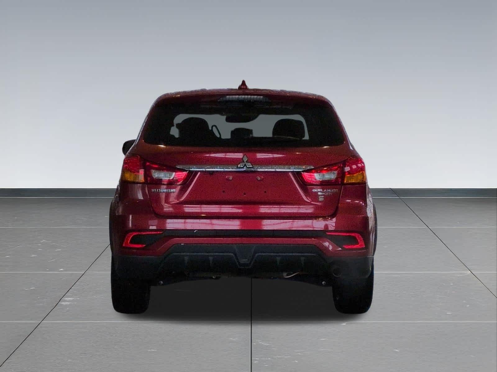 Thumbnail: 2018 Mitsubishi Outlander Sport - 5