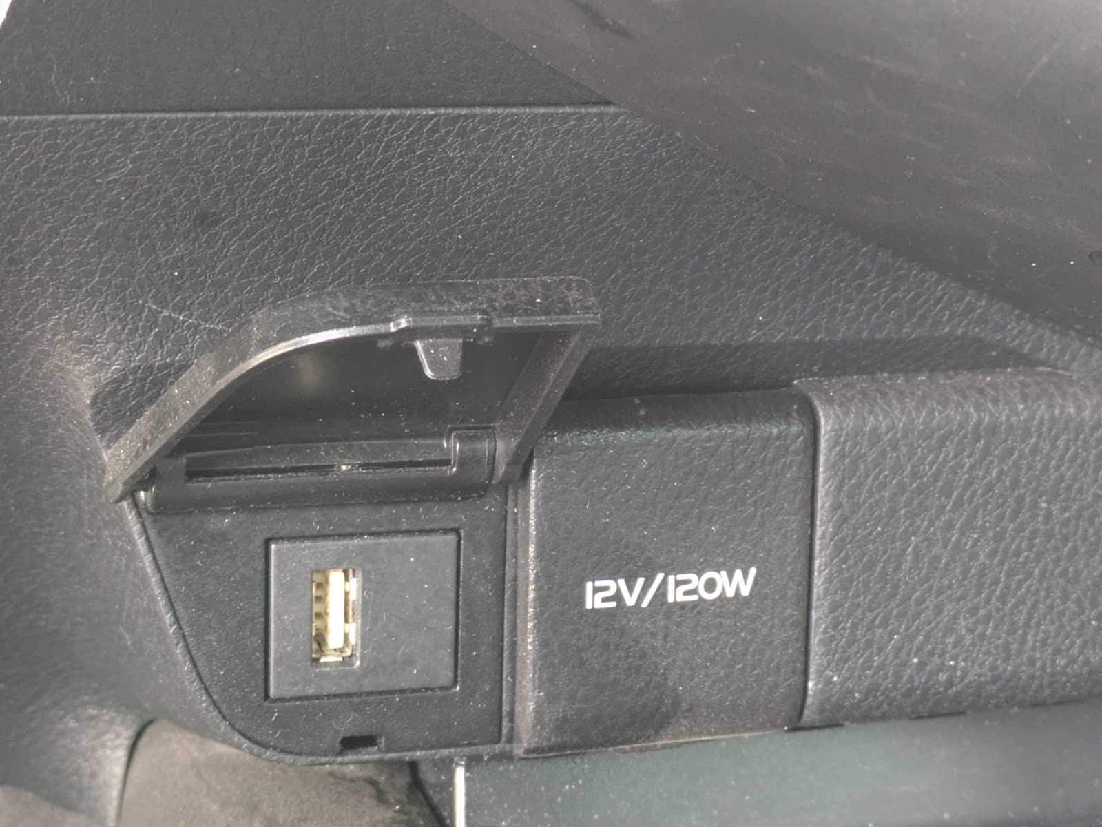 Thumbnail: 2023 Toyota Camry - 28