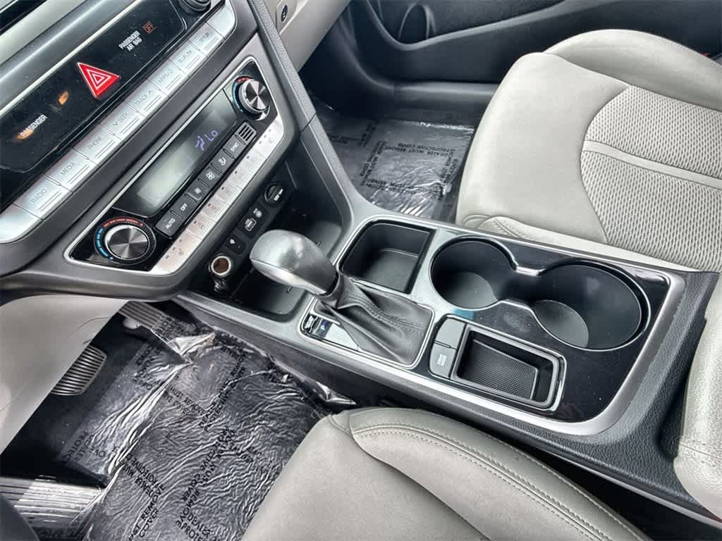 Thumbnail: 2019 Hyundai Sonata - 30