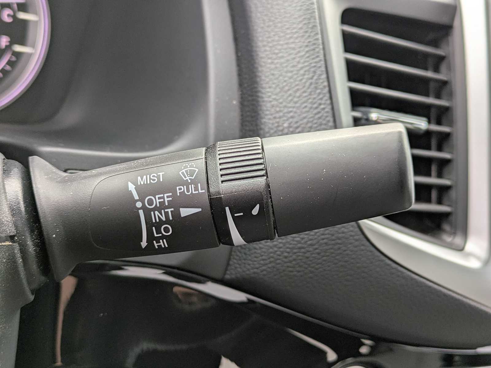 Thumbnail: 2018 Honda Ridgeline - 23