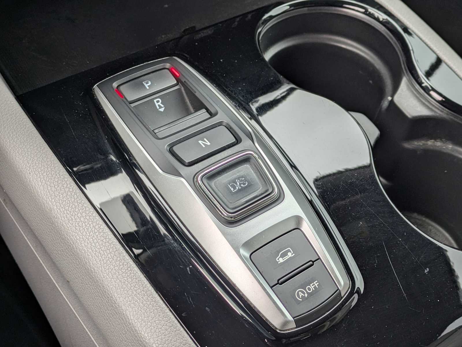 Thumbnail: 2018 Honda Pilot - 31