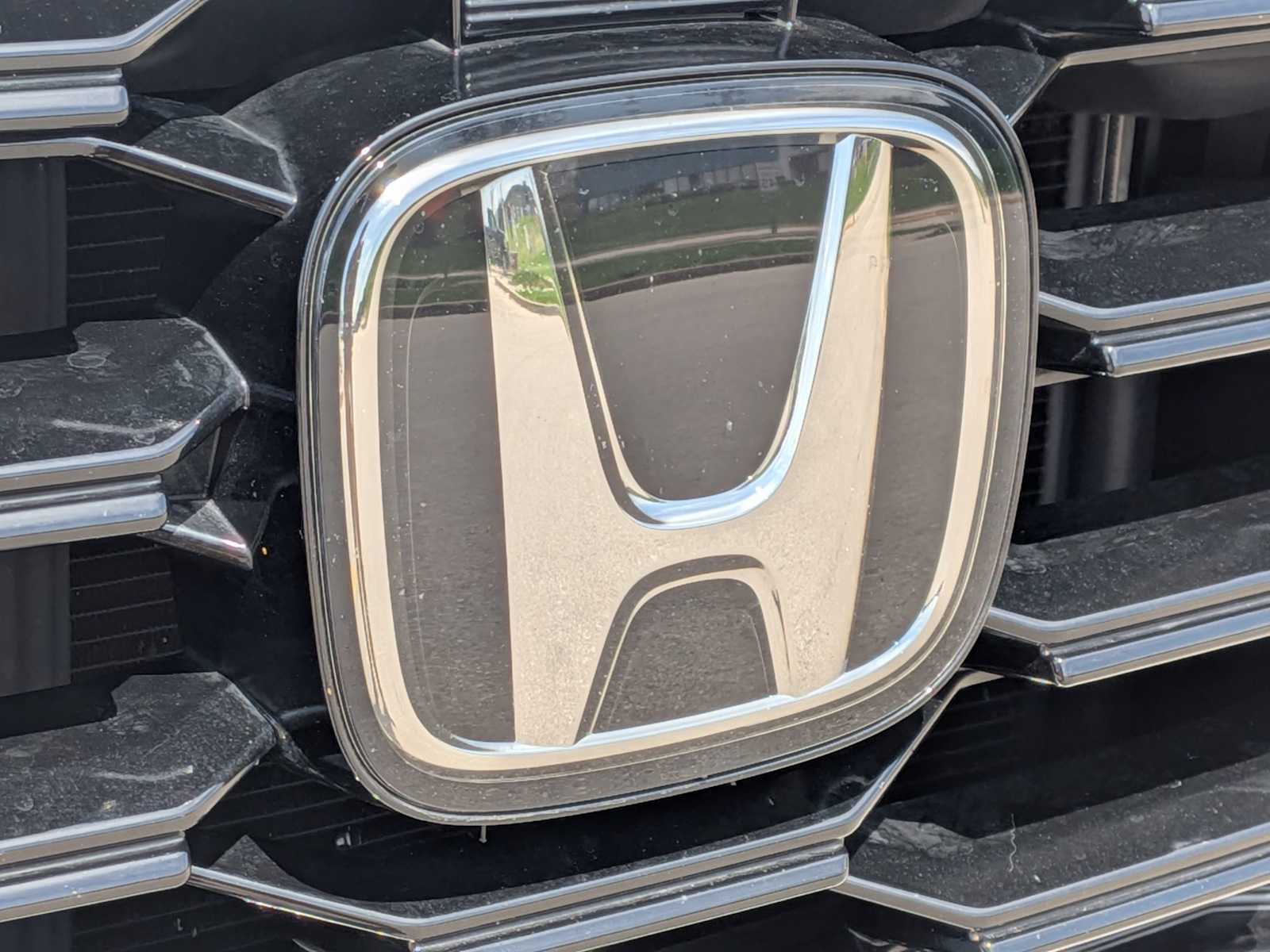 Thumbnail: 2024 Honda Pilot - 12