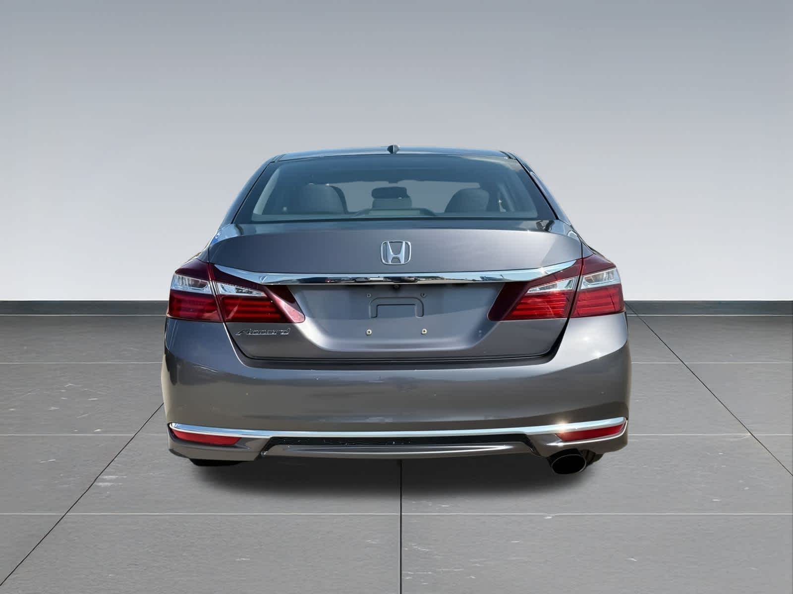 2016 Honda Accord EX-L photo 4