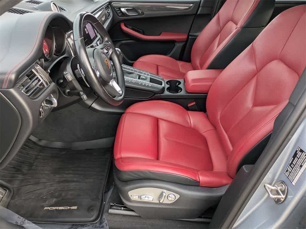 Thumbnail: 2021 Porsche Macan - 15