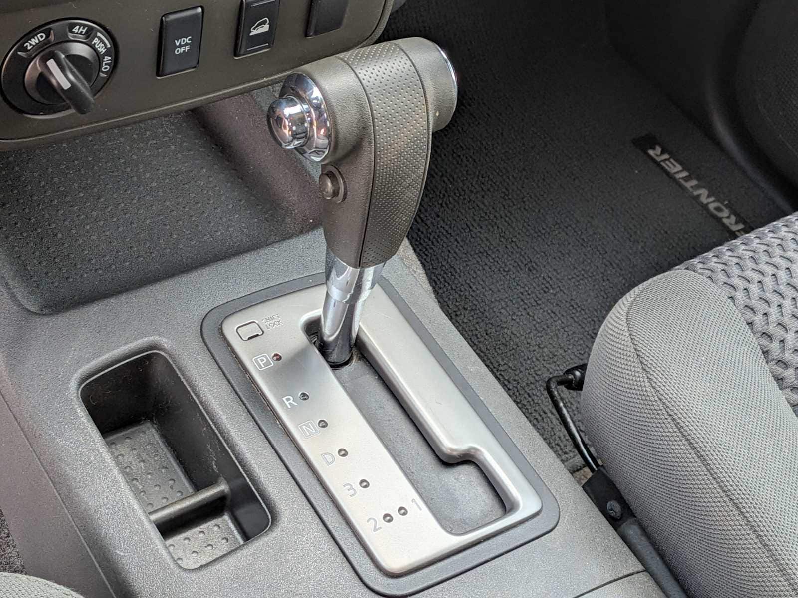 Thumbnail: 2011 Nissan Frontier - 22