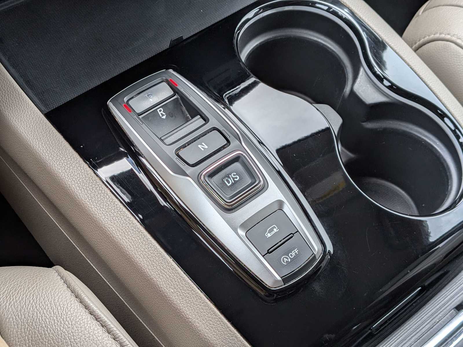 Thumbnail: 2019 Honda Pilot - 30