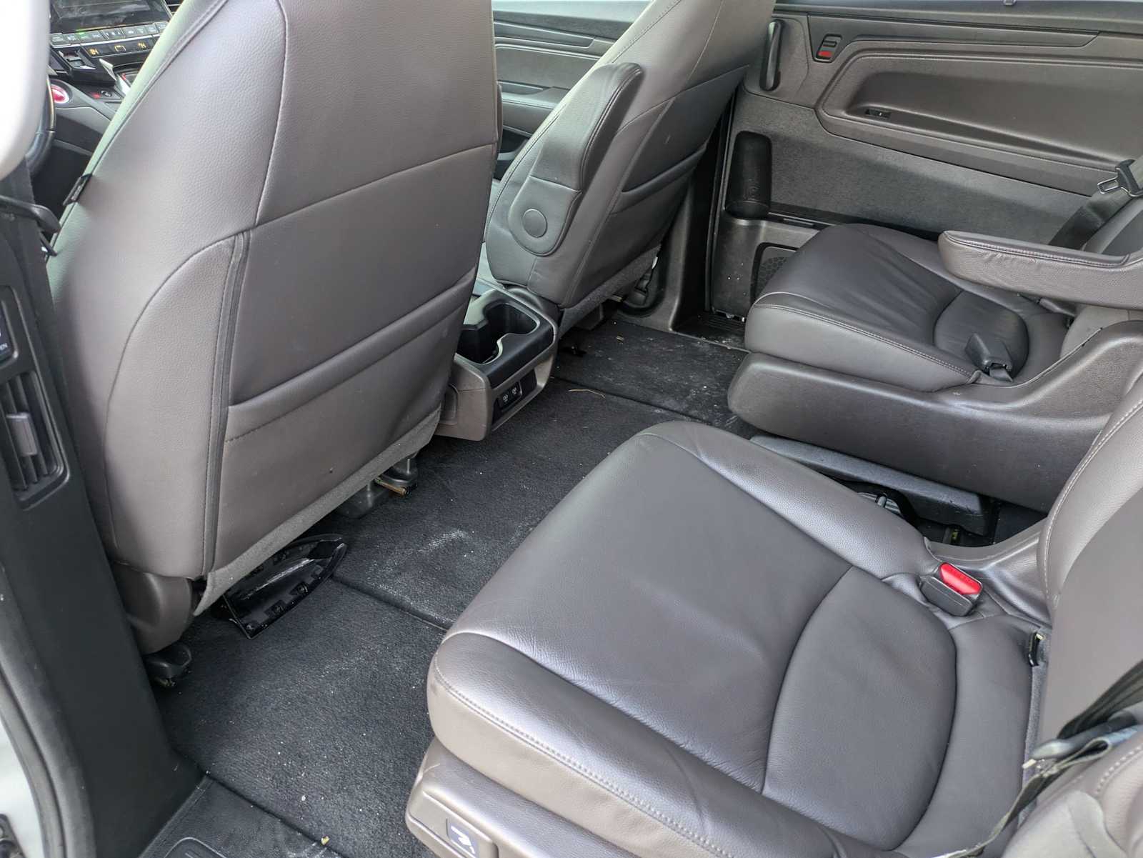 Thumbnail: 2019 Honda Odyssey - 16