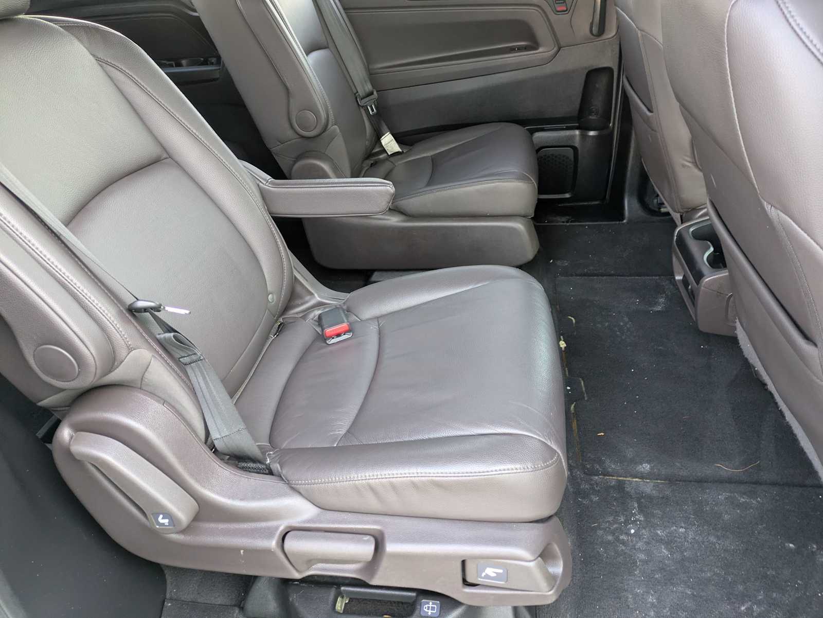 Thumbnail: 2019 Honda Odyssey - 19