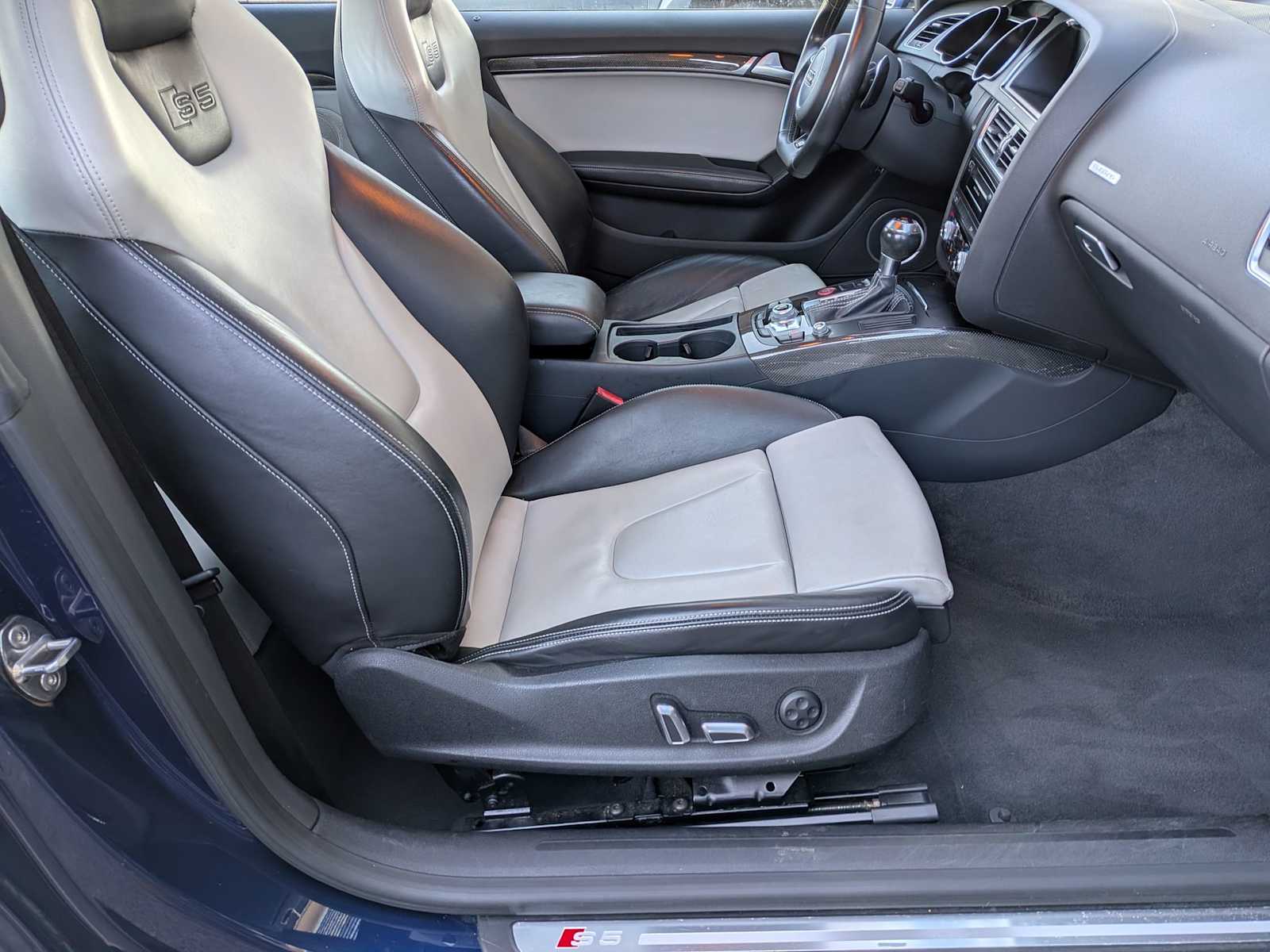 Thumbnail: 2014 Audi S5 - 21