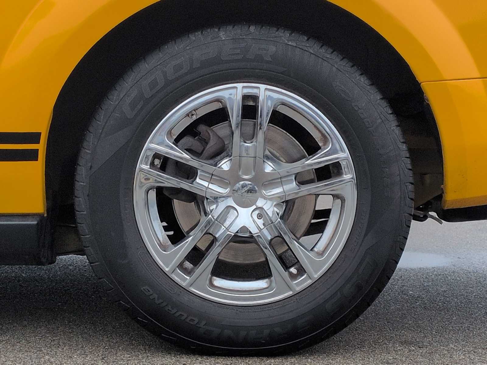 Thumbnail: 2009 Ford Mustang - 14