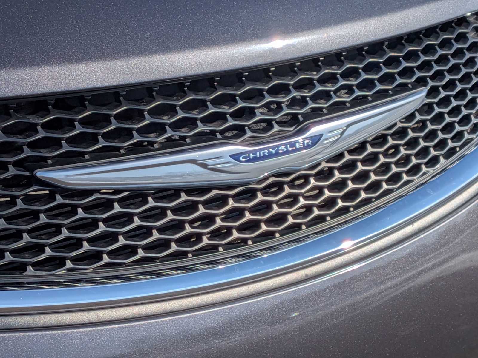 Thumbnail: 2020 Chrysler Pacifica - 12