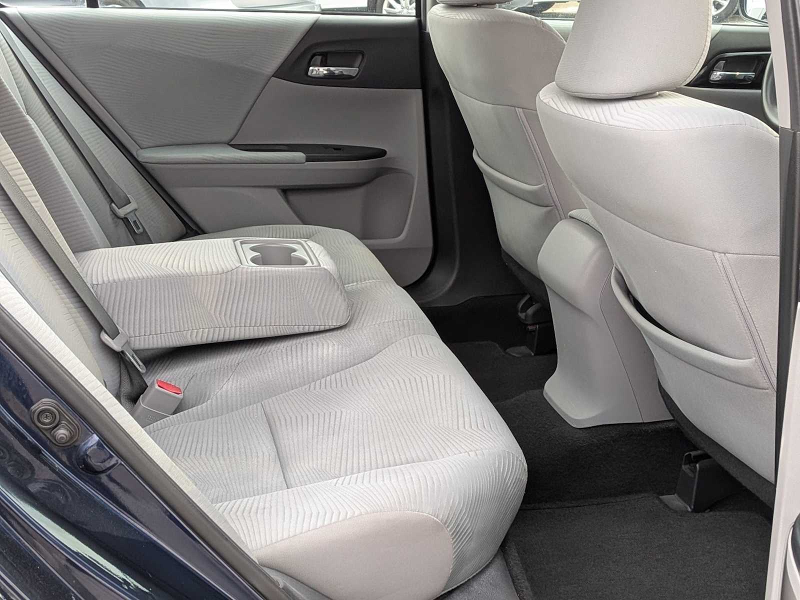 Thumbnail: 2016 Honda Accord - 17