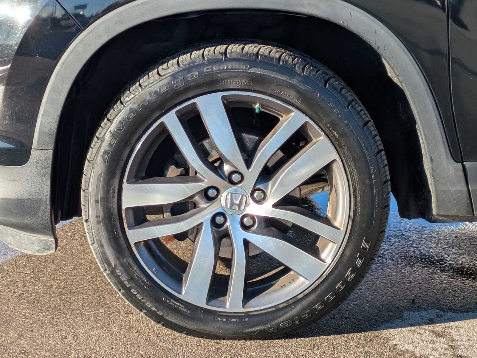 Thumbnail: 2017 Honda Pilot - 13