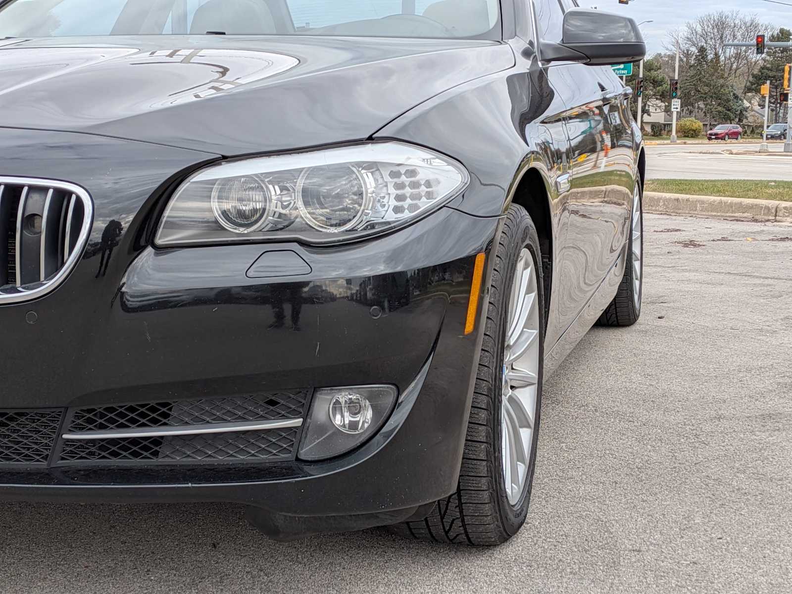 Thumbnail: 2013 BMW 5 Series - 10