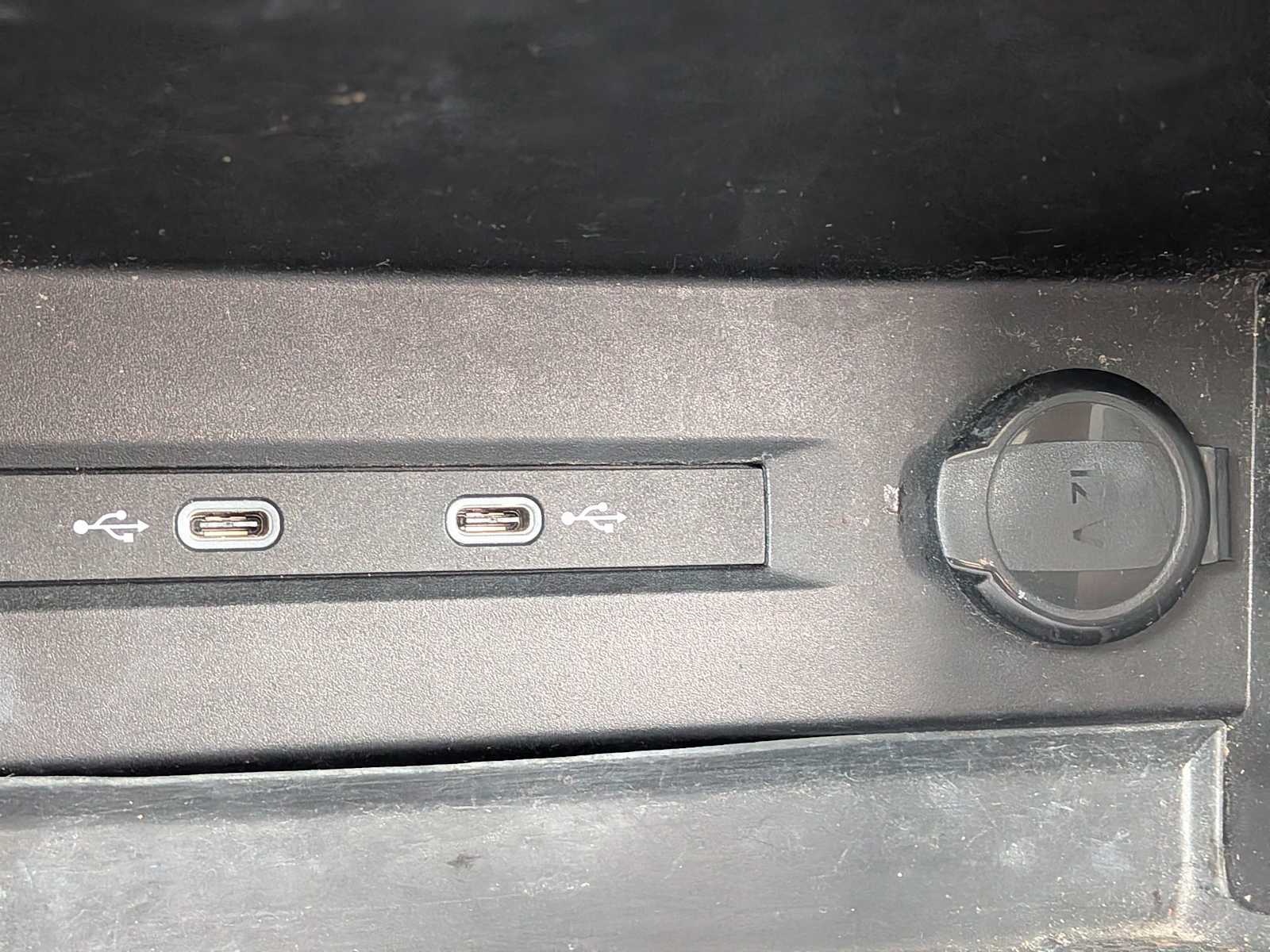 Thumbnail: 2022 Volkswagen Taos - 31