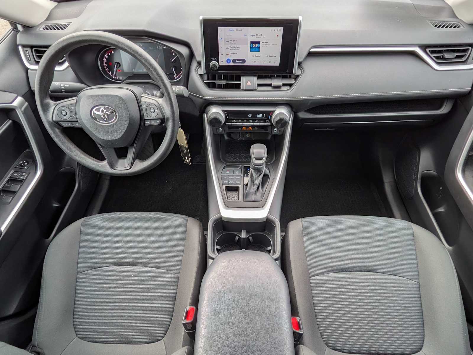 Thumbnail: 2023 Toyota RAV4 - 20