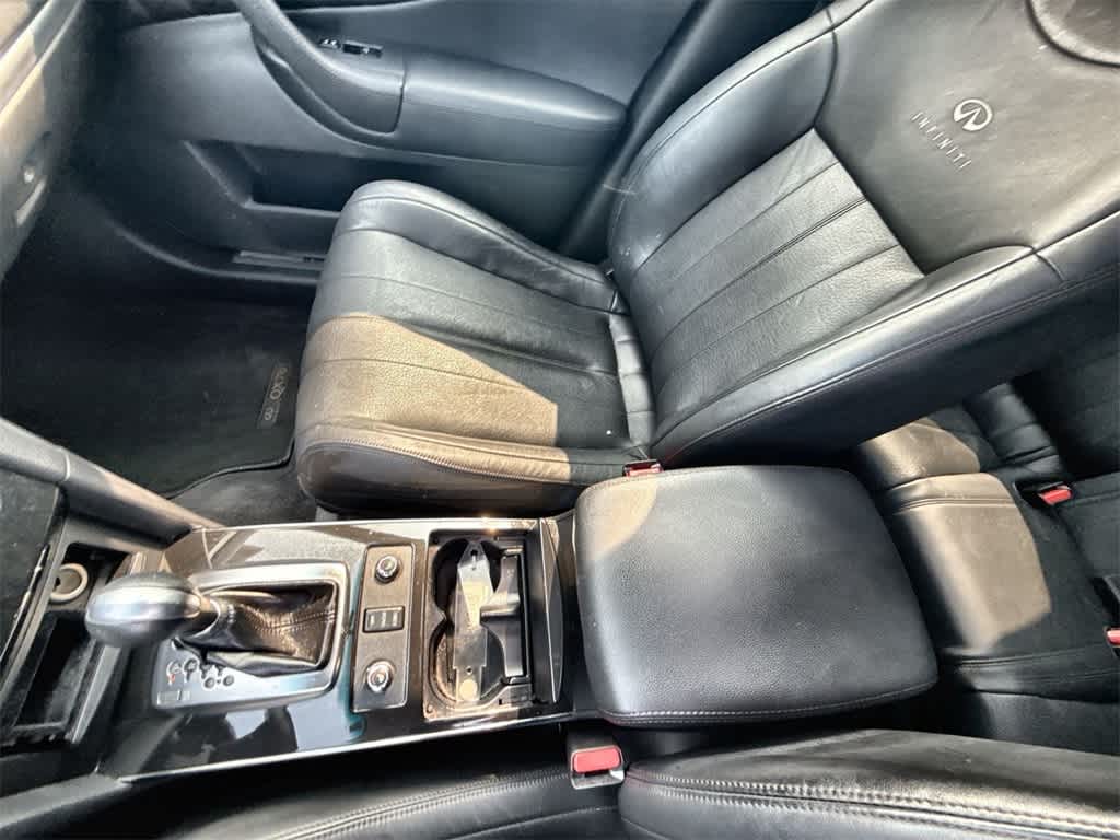 Thumbnail: 2014 INFINITI QX70 - 25