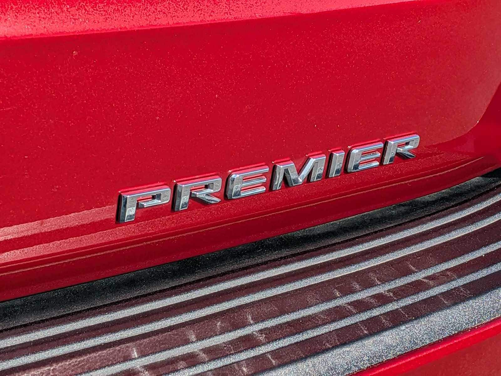 Thumbnail: 2023 Chevrolet Tahoe - 12