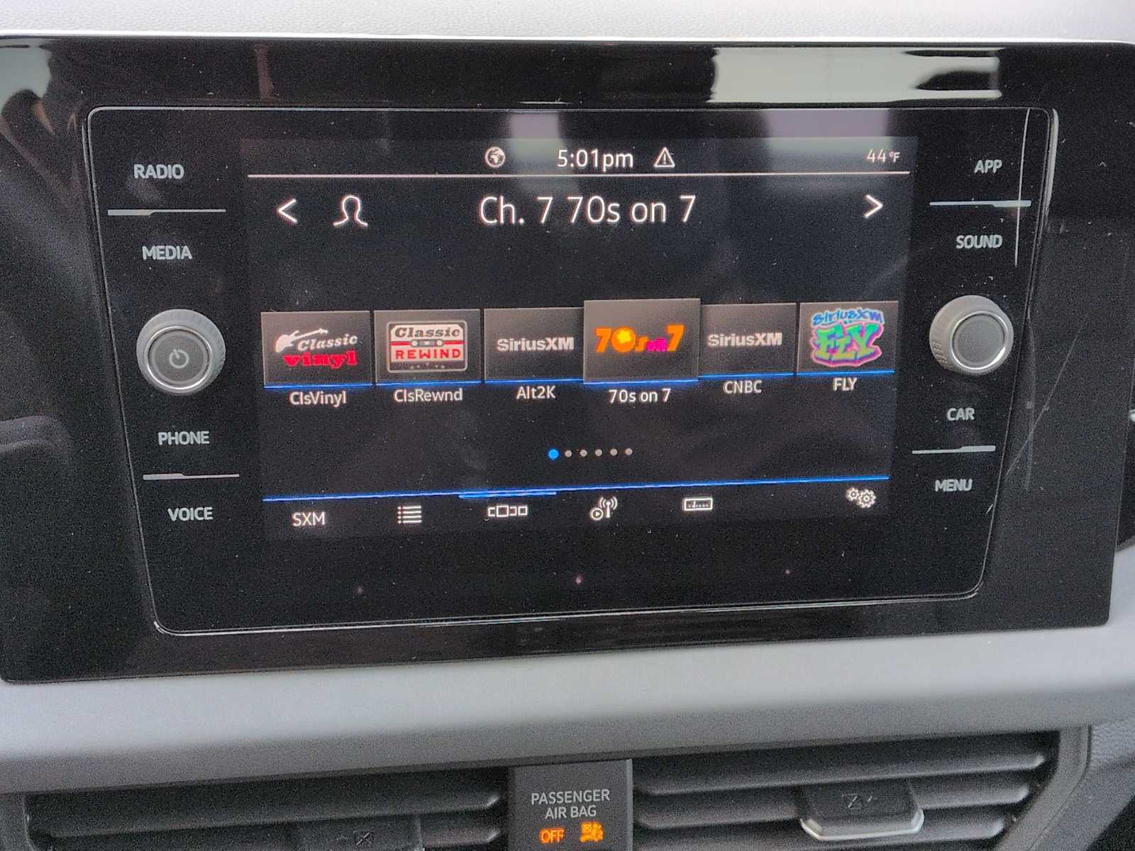 Thumbnail: 2025 Volkswagen Jetta - 25