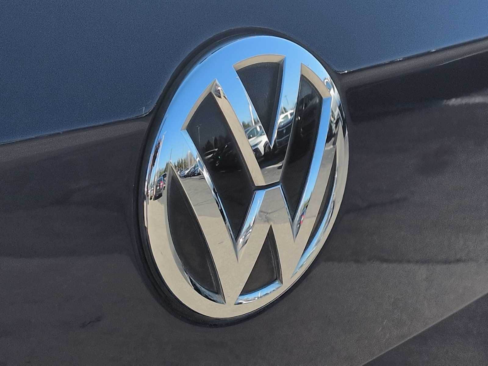 Thumbnail: 2021 Volkswagen Tiguan - 13